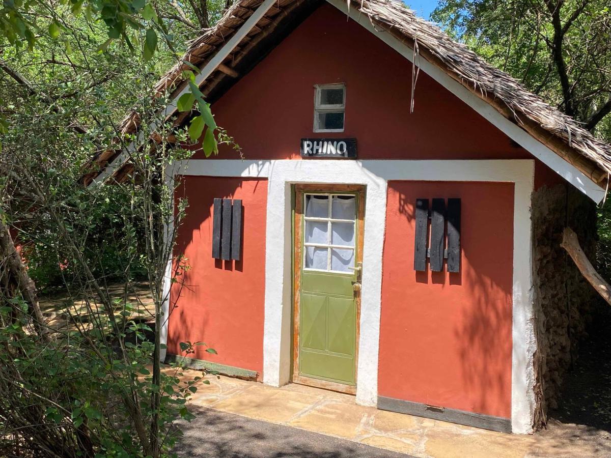 ホテル Maasai Simba Camp アンボセリ エクステリア 写真