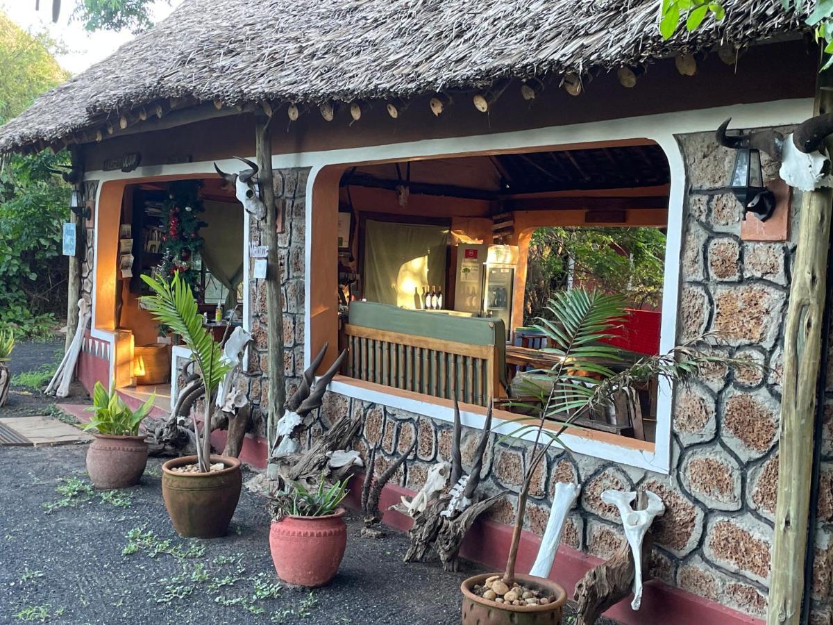 ホテル Maasai Simba Camp アンボセリ エクステリア 写真